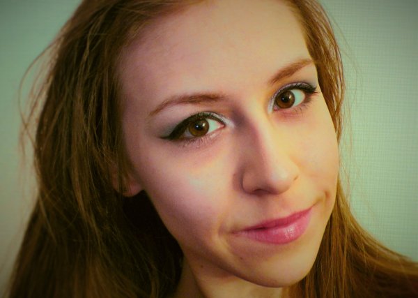 Zsófi Blogol - Az év színe(i) smink 2016 3